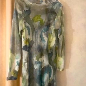 Multi shaded , made in the USA. Salaam brand.